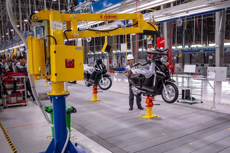Bên trong nhà máy sản xuất xe máy điện VinFast tại TP. Hải Phòng