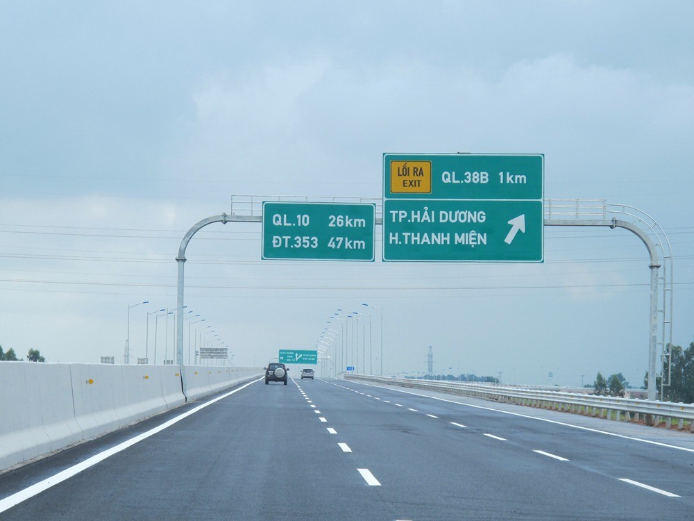 Ý nghĩa biển báo tốc độ trên đường cao tốc