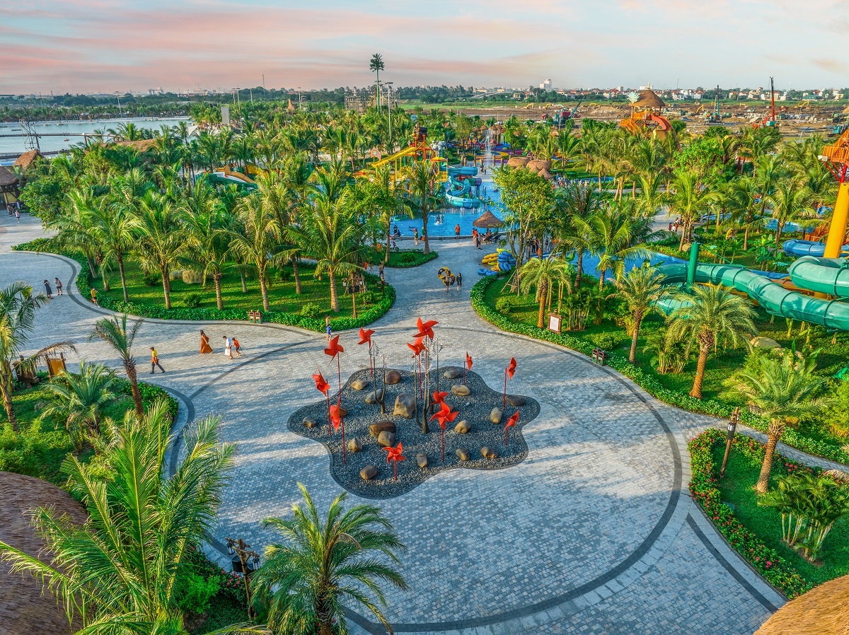 Cuộc sống ở Vinhomes Ocean Park 3 - The Crown là hành trình trở về thiên nhiên đúng nghĩa.