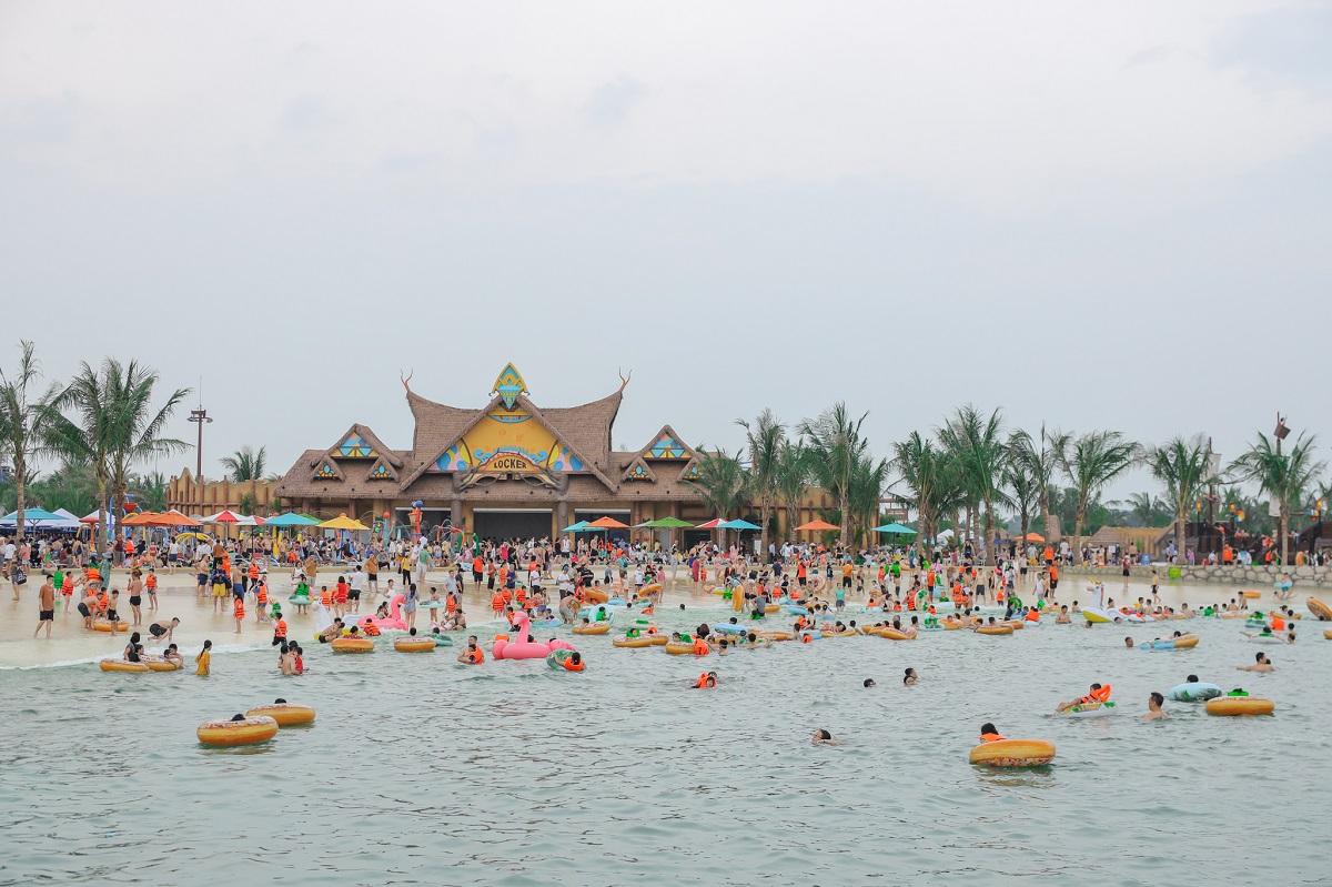 Cộng đồng cư dân hàng chục nghìn người tại chỗ sẽ giúp duy trì các hoạt động giao thương sôi động tại Vinhomes Ocean Park 2 - The Empire.