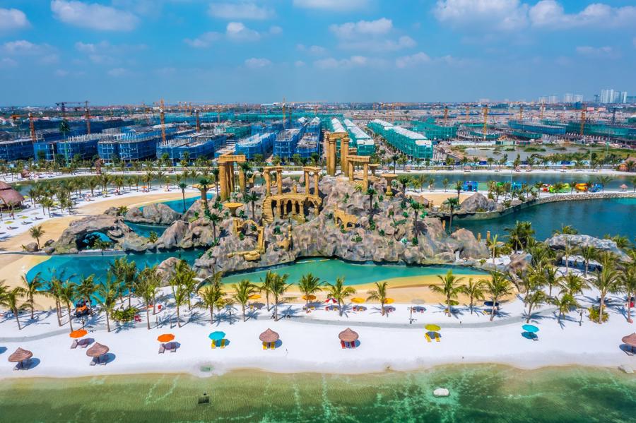 Hệ thống tiện ích, dịch vụ ở Vinhomes Ocean Park 2 - The Empire khiến khách hàng miền Trung và miền Nam mê mẩn.