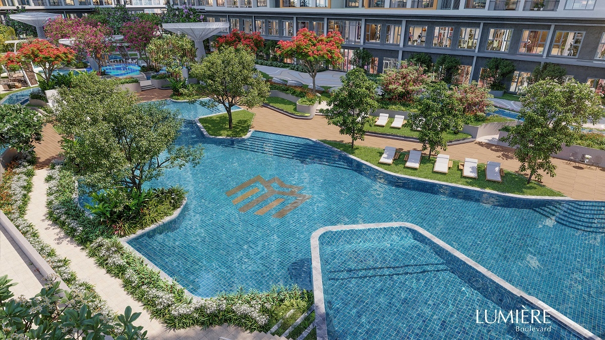 Tận hưởng không gian xanh mát của hồ bơi phi thuyền tại LUMIÈRE Boulevard.