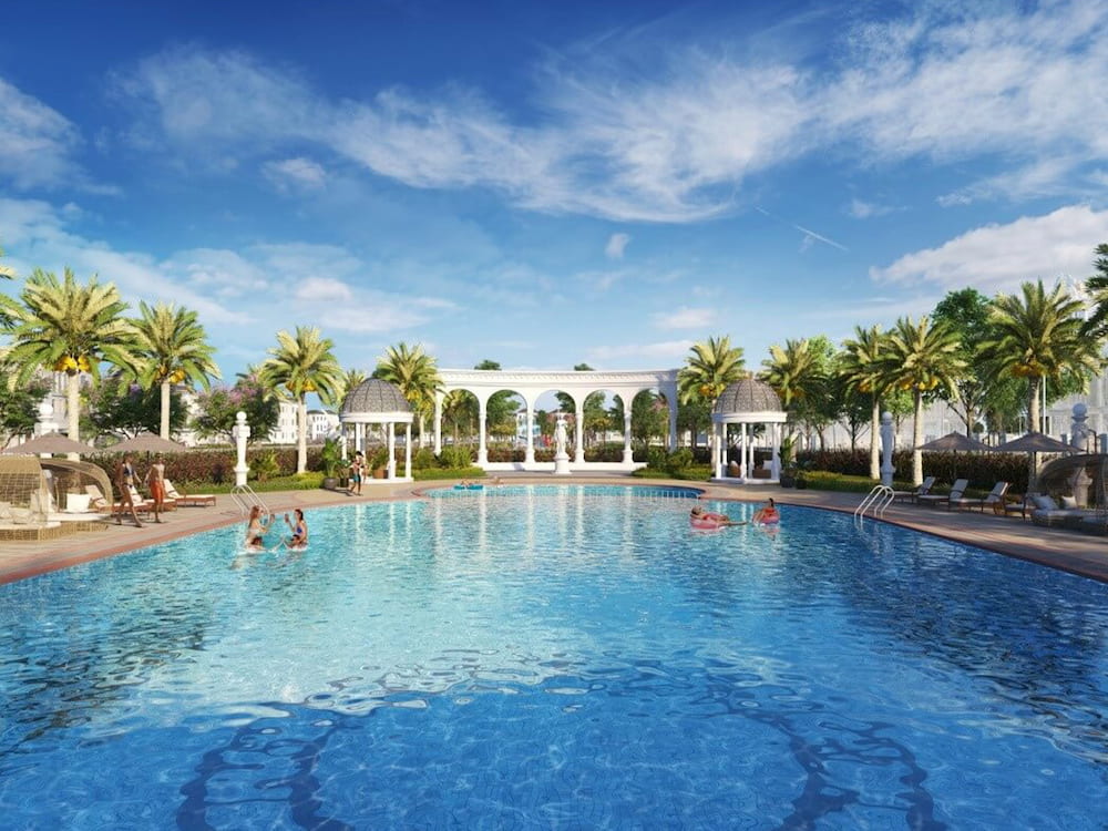 Bể bơi bốn mùa Vinhomes Star City