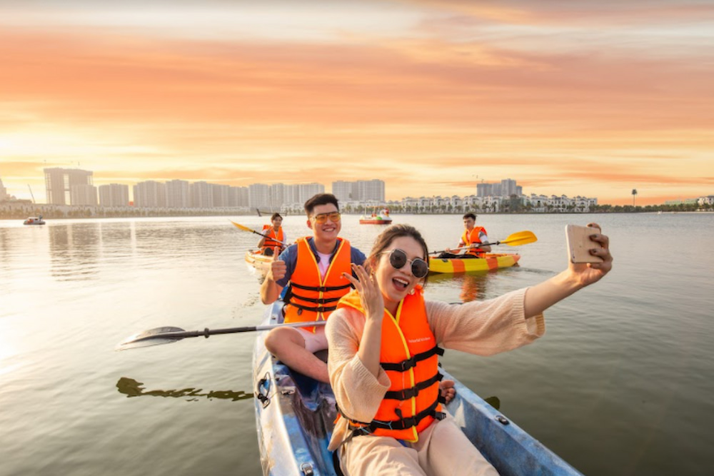 ​ Chèo thuyền Kayak – Tiện ích hot nhất tại Vinhomes Ocean Park ​
