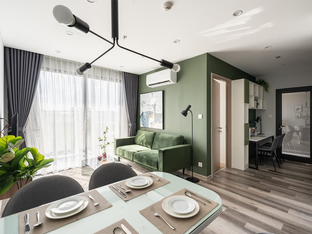 Thiết kế liên thông phòng khách và phòng bếp của căn hộ 3 phòng ngủ Vinhomes