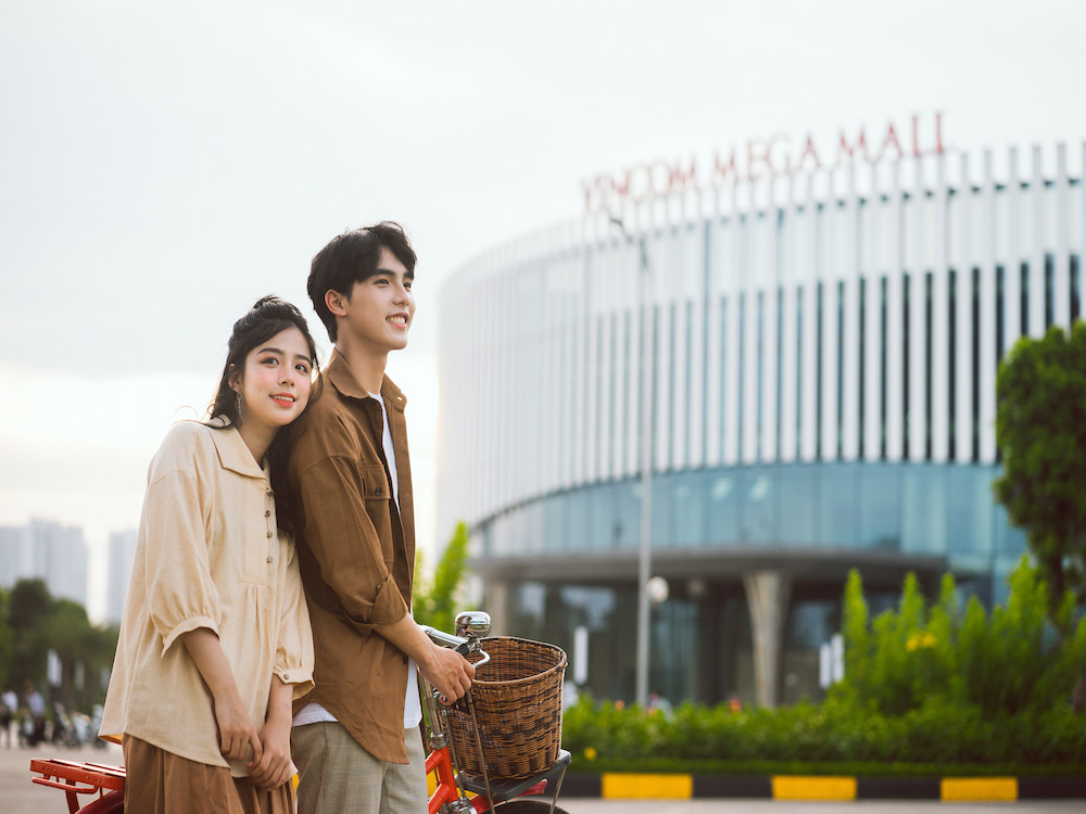 Vincom Mega Mall là địa điểm check-in, vui chơi, mua sắm của nhiều bạn trẻ và các gia đình