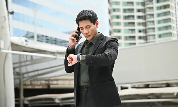 นาฬิกากับสถานะทางสังคมในโลกธุรกิจ