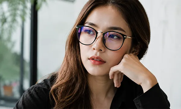แว่นตาหนึ่งคู่ บอกได้ทุกอย่างเกี่ยวกับคุณ