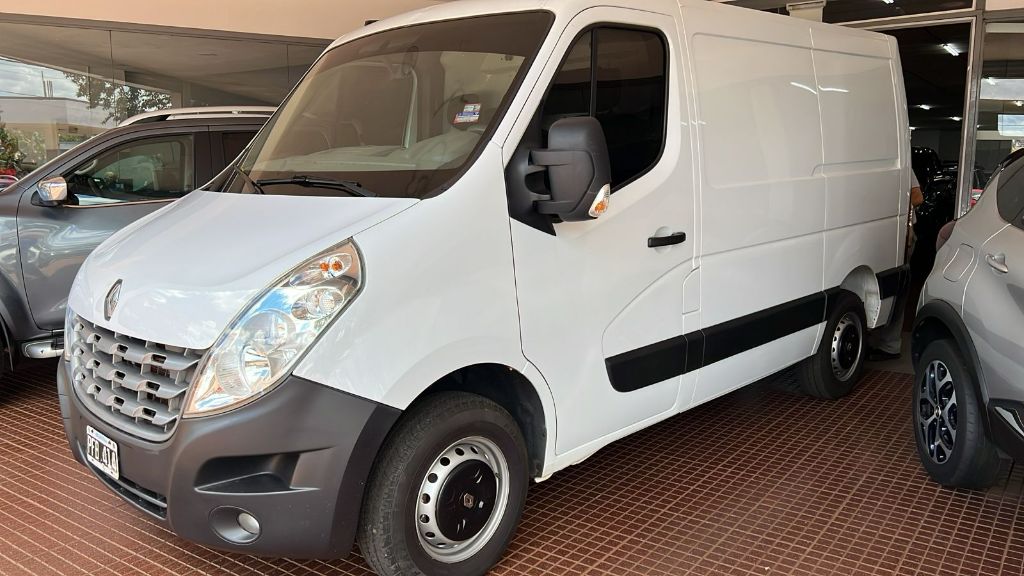 Auto MASTER 2.3 DCI FURGON L1H1