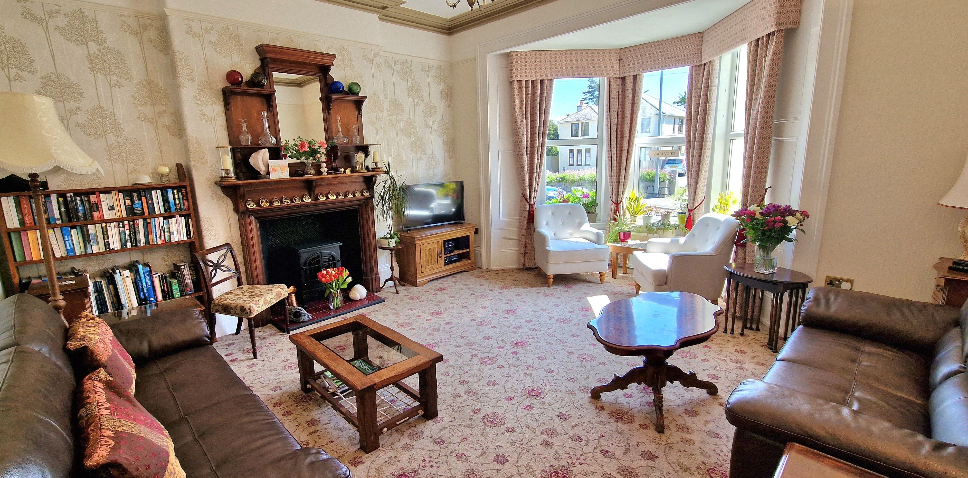 Guest Lounge