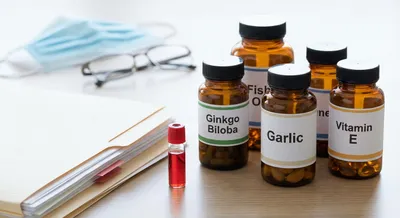 Perioperative Pitfalls: Supplements That Raise Bleeding Risk in Glaucoma Surgery