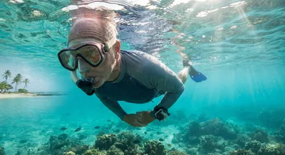 Snorkeling and Glaucoma: Gentle Aquatic Activity with Mask and Sunlight Considerations