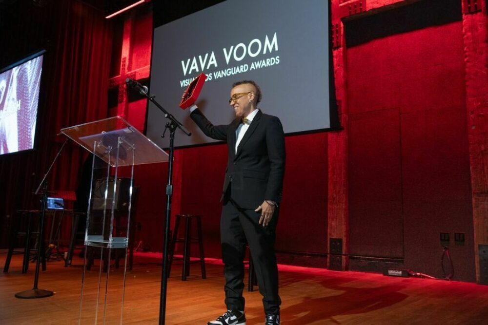 Visual Aids Vava Voom 2024 Honoring Lola Flash Philip Yenawine