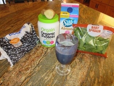 Recipe for a healthy, protein-packed breakfast smoothie