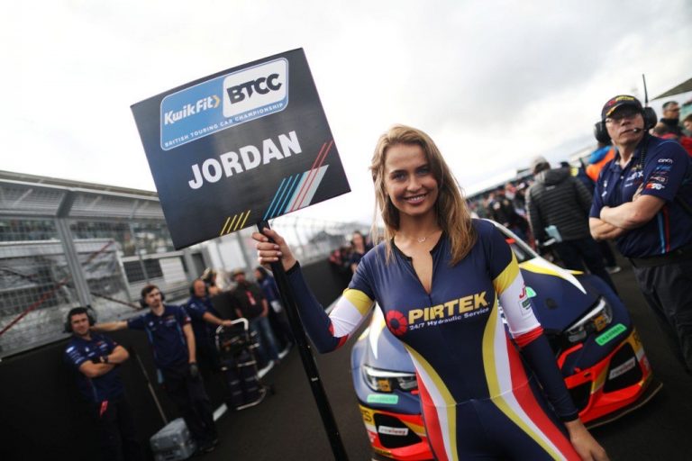 Bmw Pirtek Racing Btcc At Silverstone Btcc On Sunday 29th September 2019