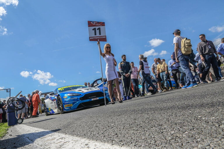 Grid Girls With Tf Sport At Brands Hatch For British Gt On 6th August 2017