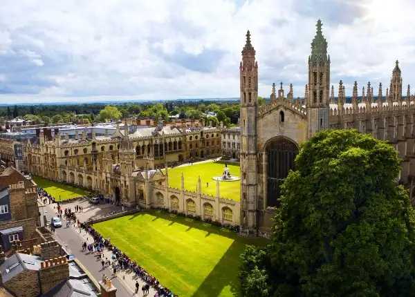 Studia inglese con Positively Languages a Cambridge, nel Regno Unito