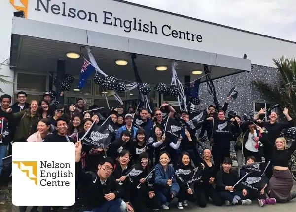 NEC, Nelson English Centre, in Selwyn Place, nel centro di Nelson