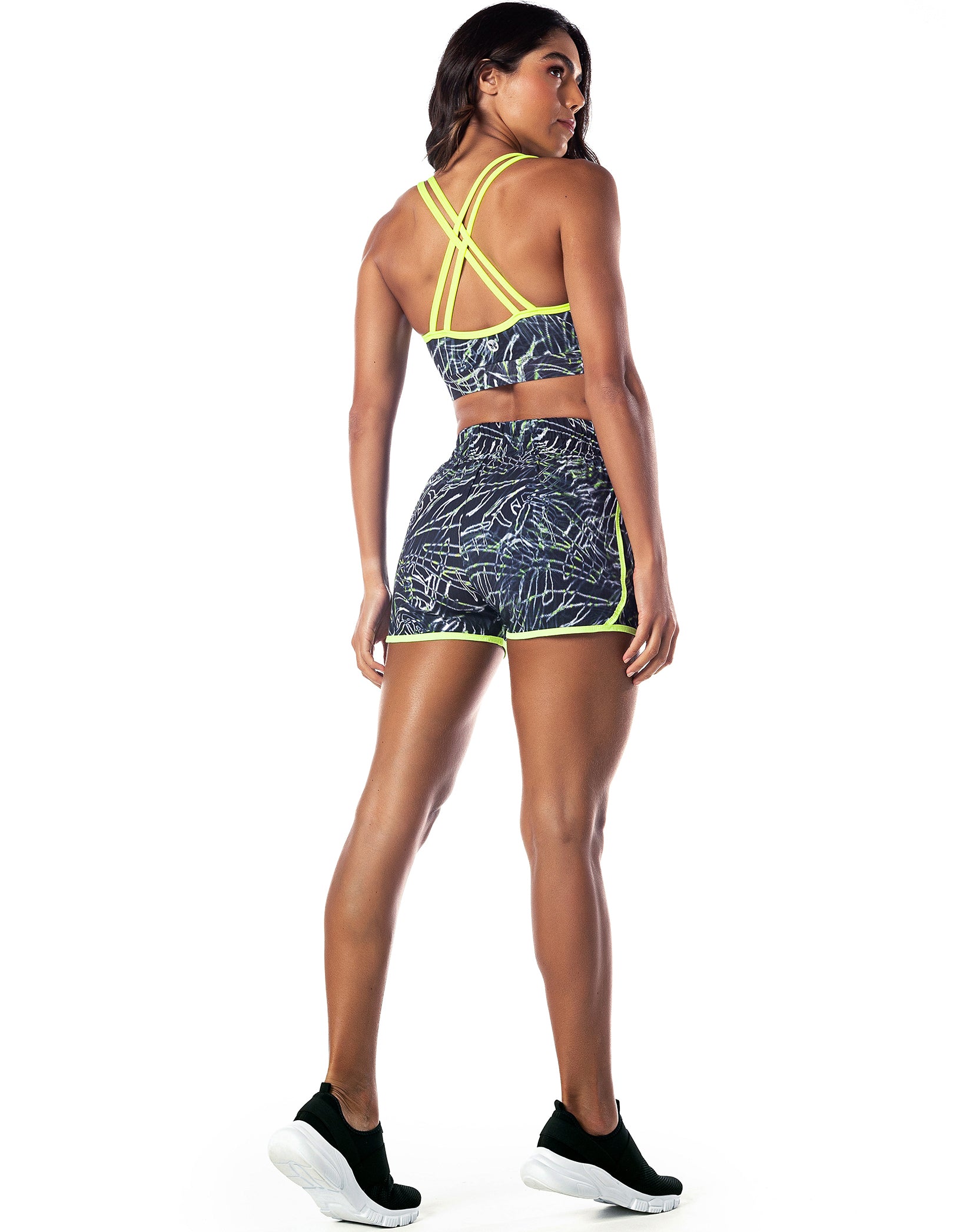 Vestem - Shorts Cosmos Folhagem Preto Com Amarelo Neon - SH377.E1038