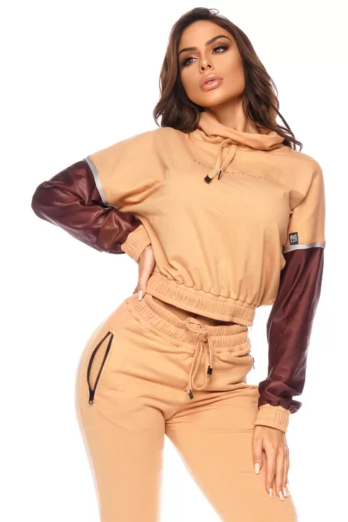 Lets Gym - Blouse Hyper Comfortable Cappucino - 1975CP Lets Gym - Blouse Hyper Comfortable Cappucino - 1975CP