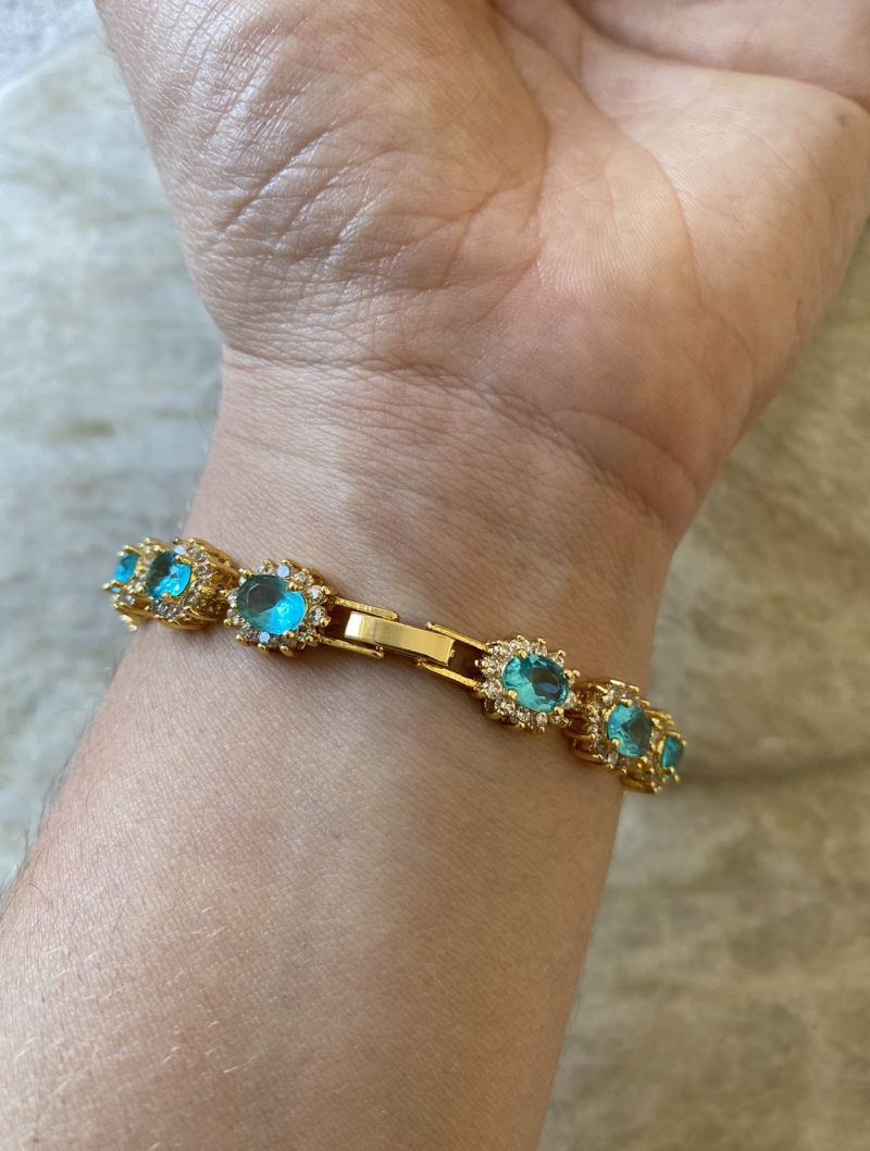 Mikabe - Riviera Aquamarine Gold Btanklet - MK1592