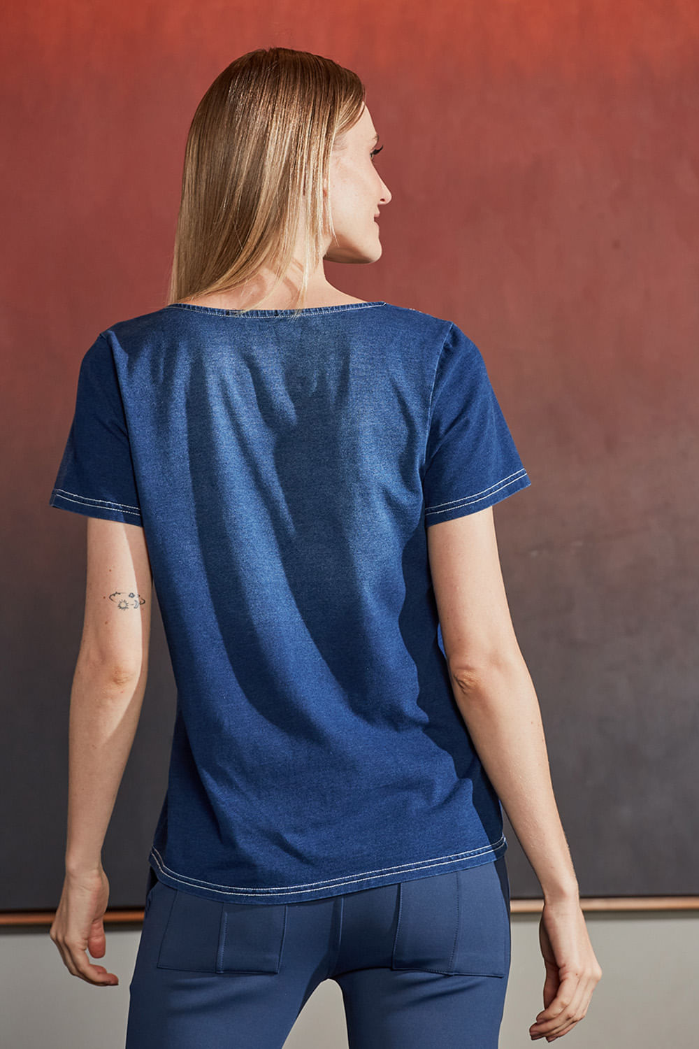 Hidrogênio - Blusa Com Decote Pespontado E Bolso - 18970042