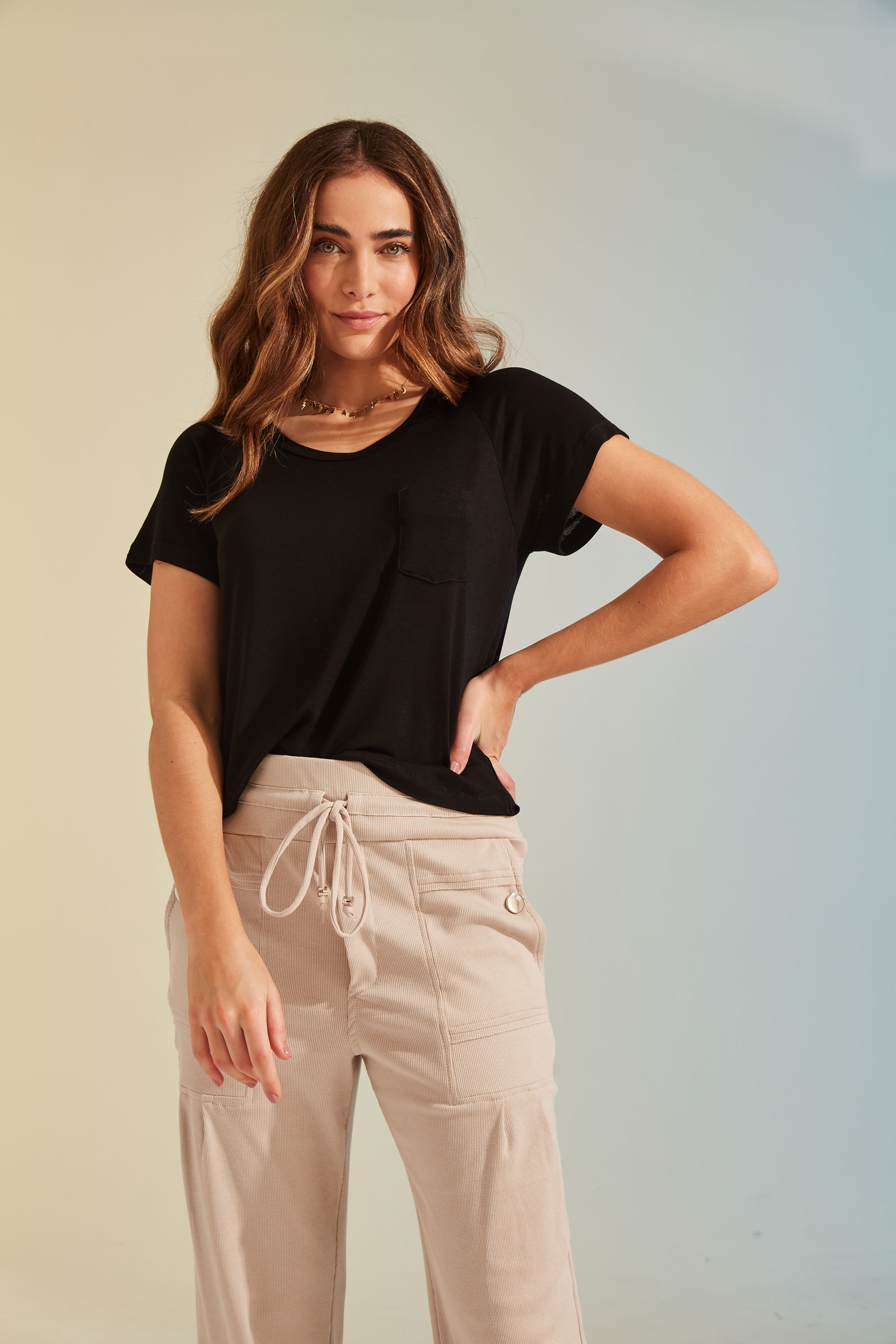 Hidrogênio - BLUSA CROPPED PRETO - 19106001