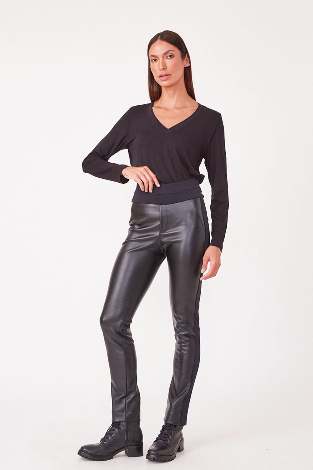 Hidrogênio - CALÇA LEGGING DANUZIA PRETO - 19454001