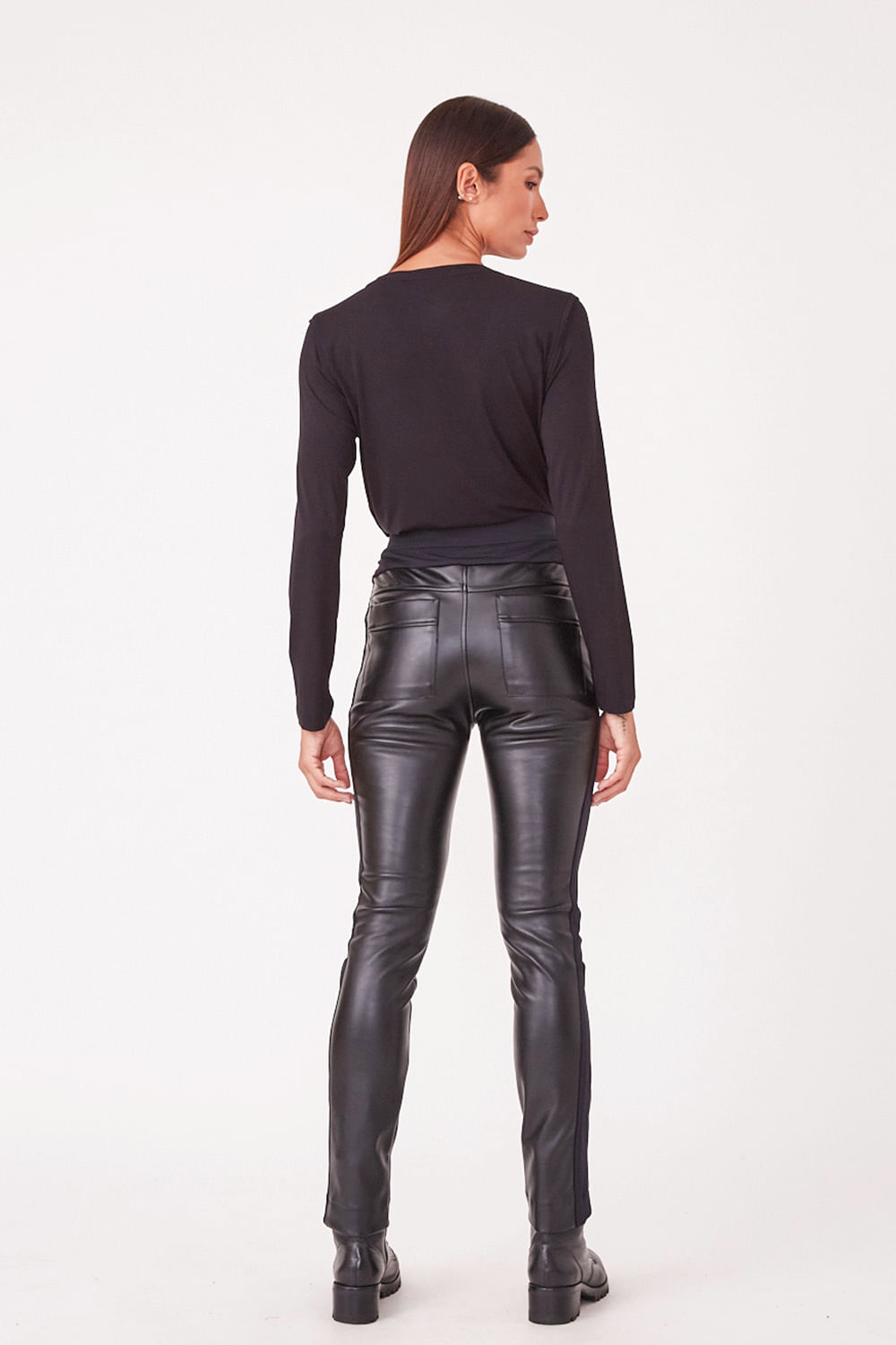 Hidrogênio - CALÇA LEGGING DANUZIA PRETO - 19454001