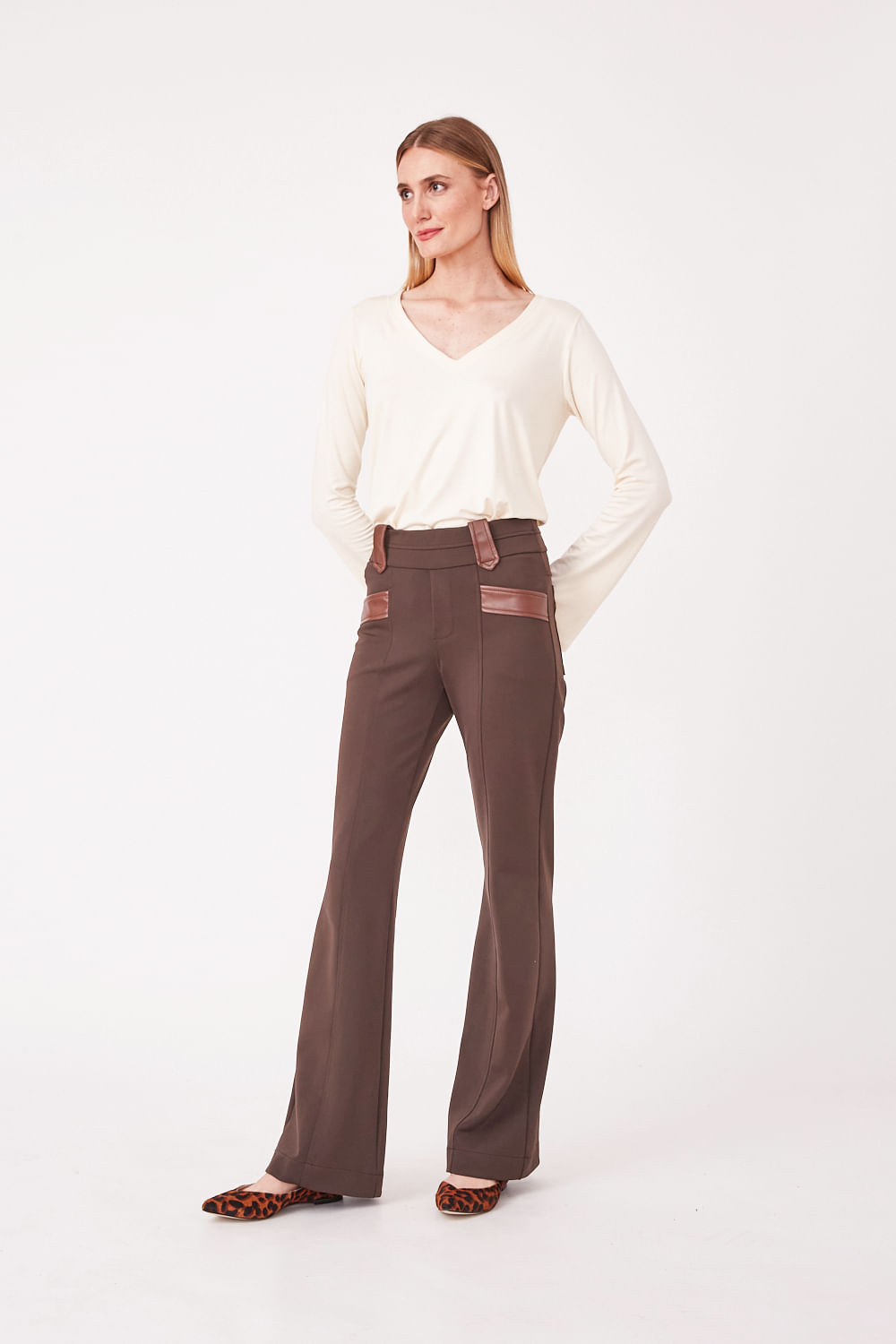 Hidrogênio - KARINA FLARE PANTS BROWN - 19653031