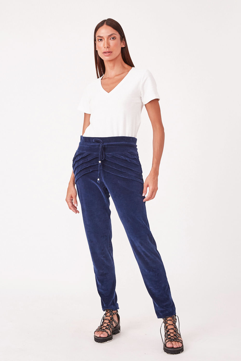 Hidrogênio - JOGGER PANTS WITH PLEATS AND ROLLER MARIE MARINHO - 19461004