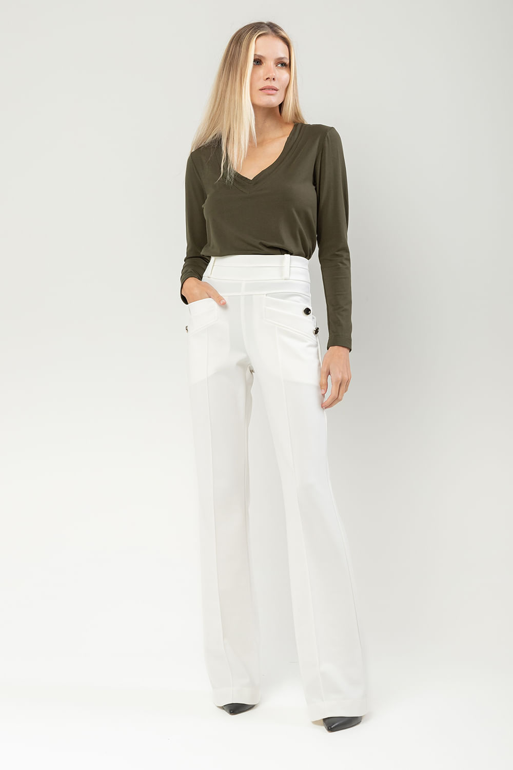 Hidrogênio - CALÇA FLARE AMORA OFF WHITE - 19507018