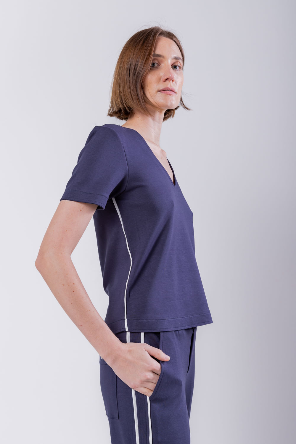 Hidrogênio - V-NECK BLOUSE WITH NAVY LIVING - 19496004