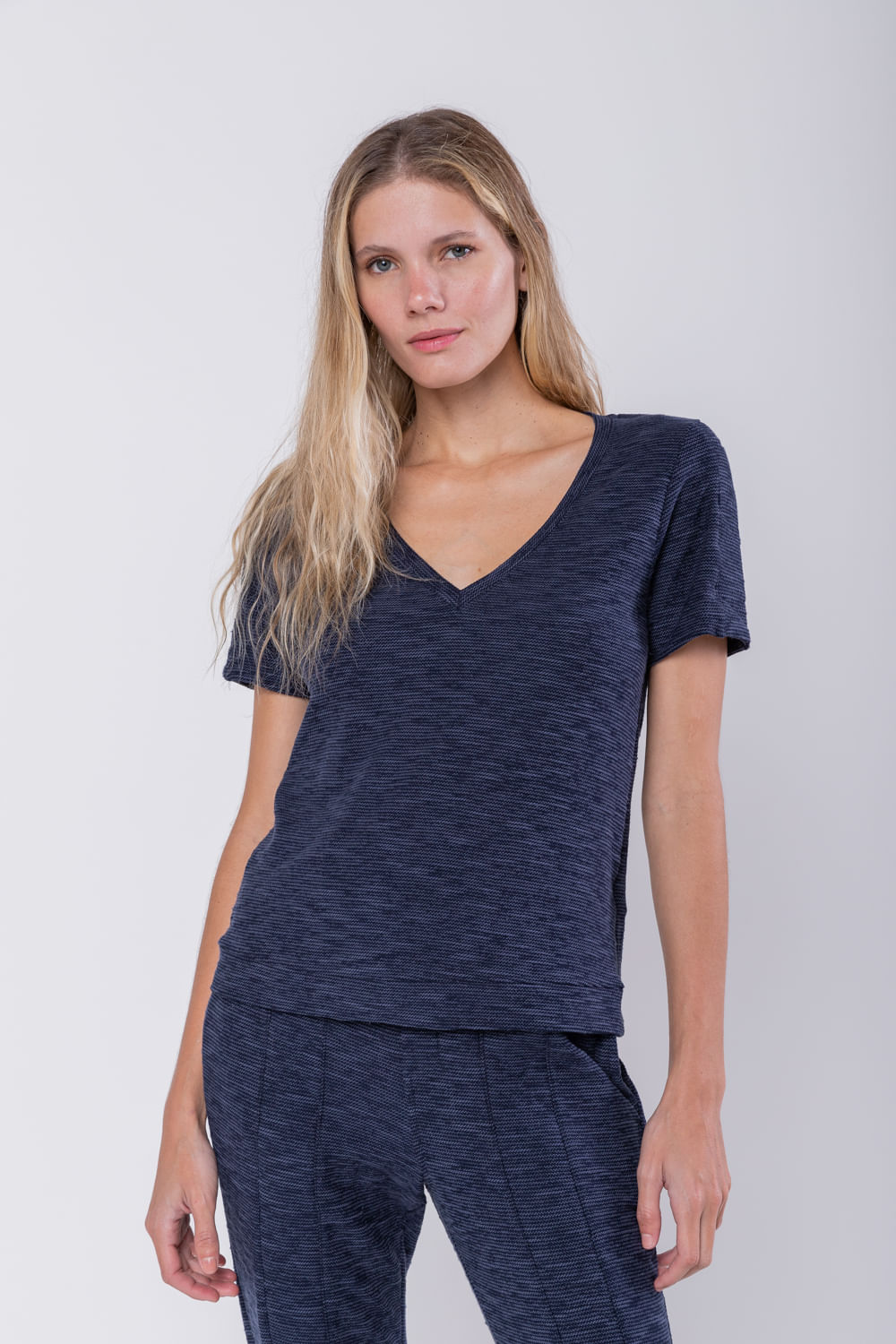 Hidrogênio - BASIC V-NECK BLOUSE NAVY - 19758004