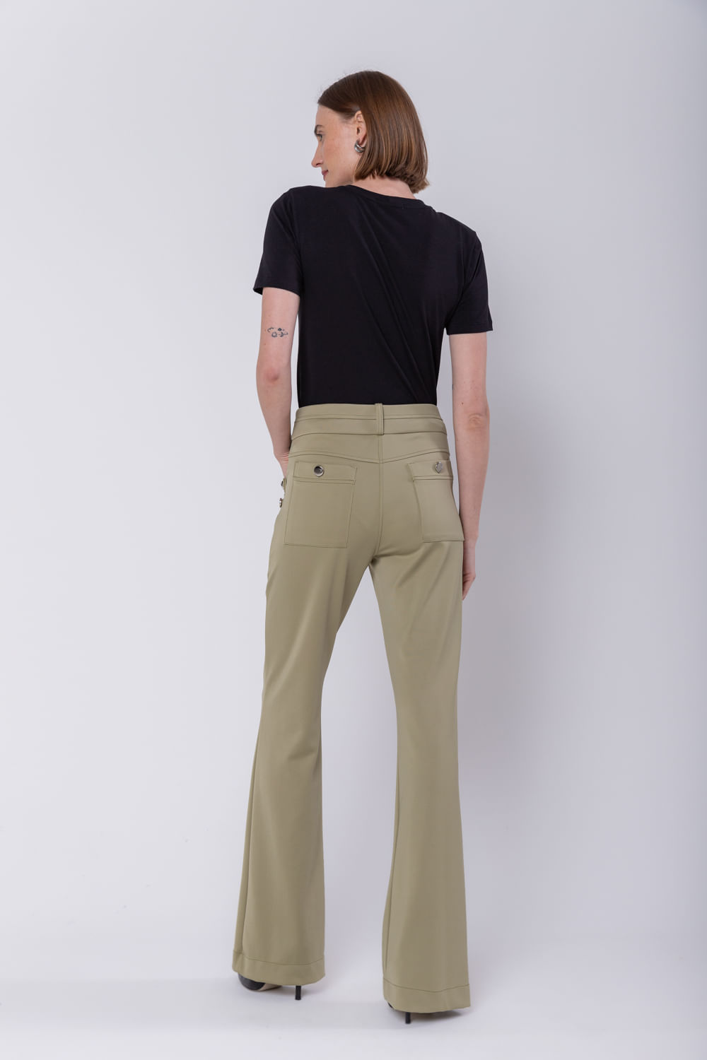 Hidrogênio - CALÇA FLARE AMORA MANGUE - 19507502