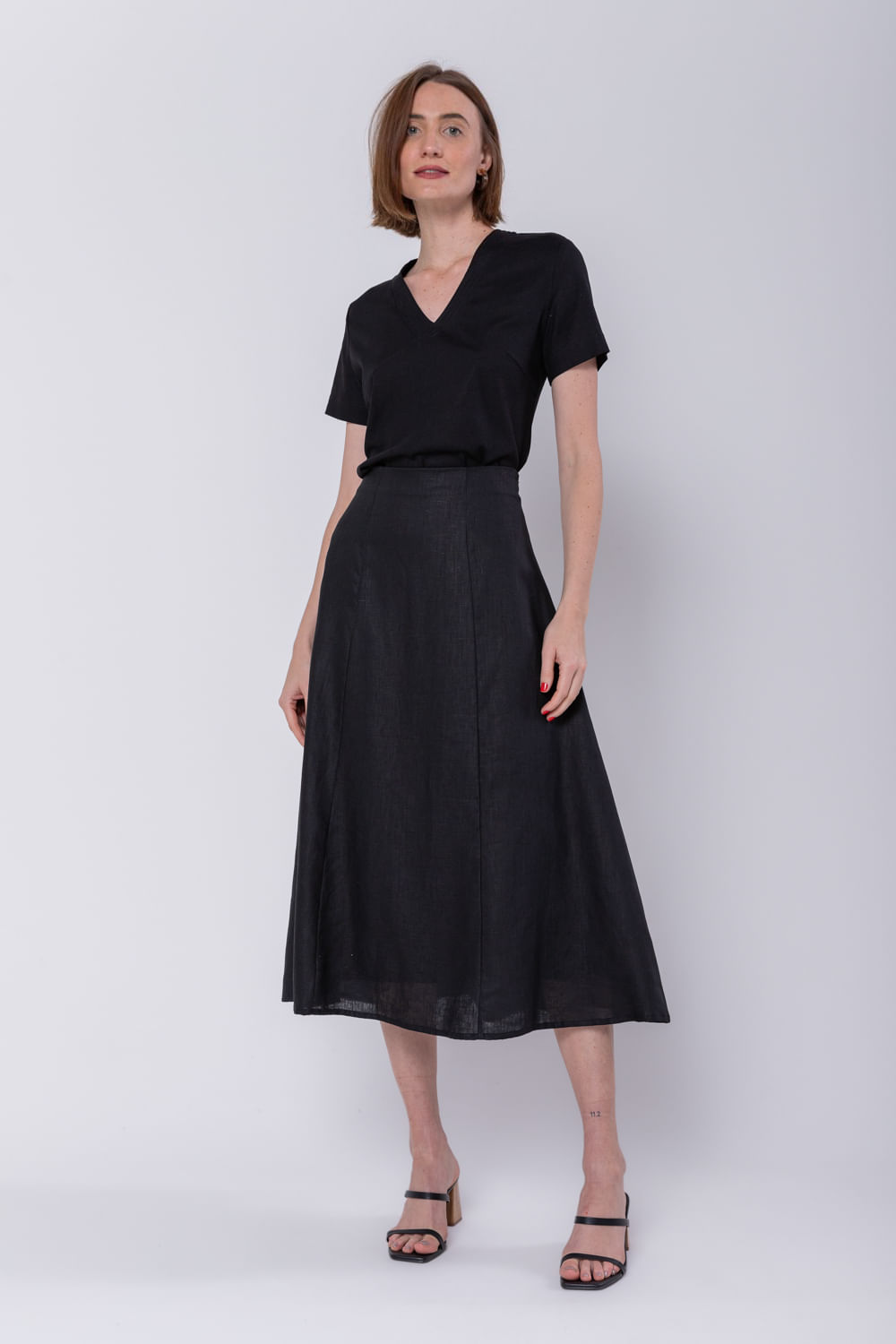 Hidrogênio - BLACK LINEN EVASE MIDI SKIRT - 19794001