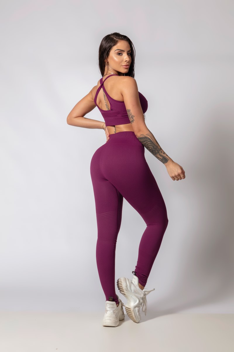 Hipkini - Gymrat Seamless Grape Top - 33330147