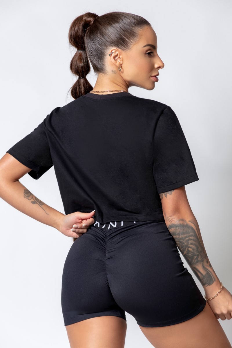 Hipkini - Cropped Sporty Style Black Shirt with Silk - 33330267