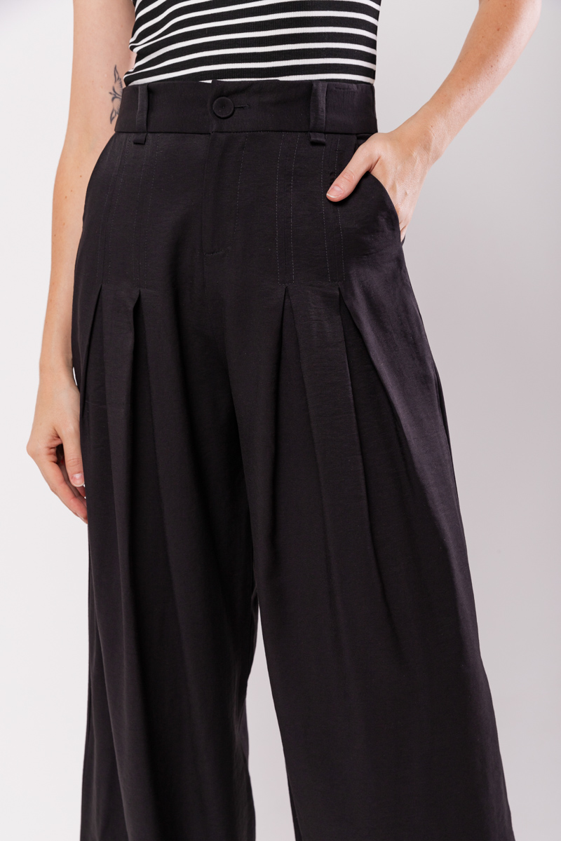 Hidrogênio - MARIANNE PANTALON PANTS WITH TWO PLEASTS BLACK - 19769