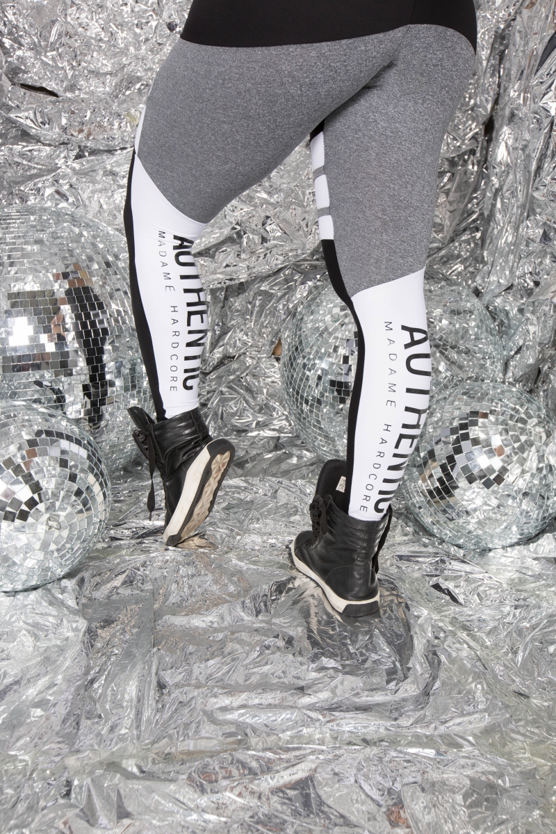 MADAME HARDCORE - LOJA VIRTUAL - BLACK SUPREMACY LEGGINGS WITH BLEND - MH - LG.GU005.M0065.C0053