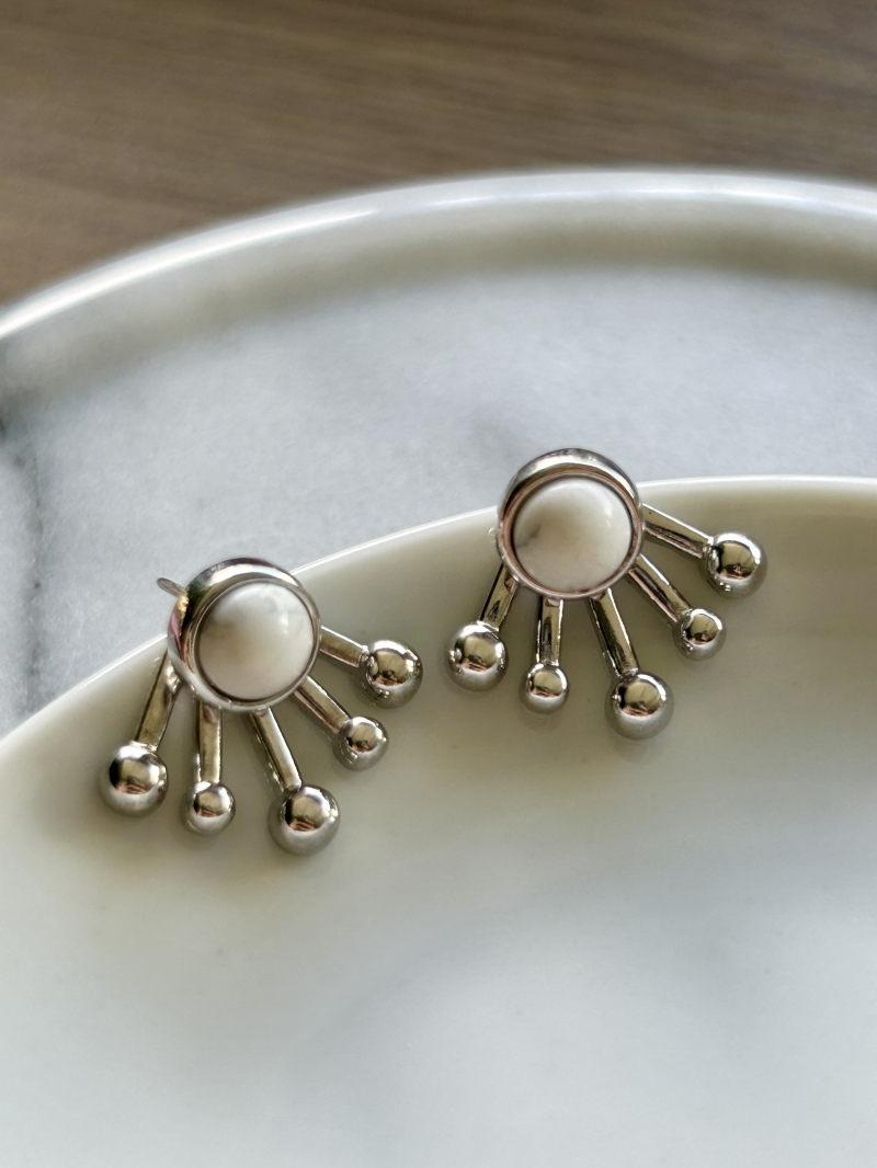 Mikabe - Earring Ear Jacket White Howlite - MK1710