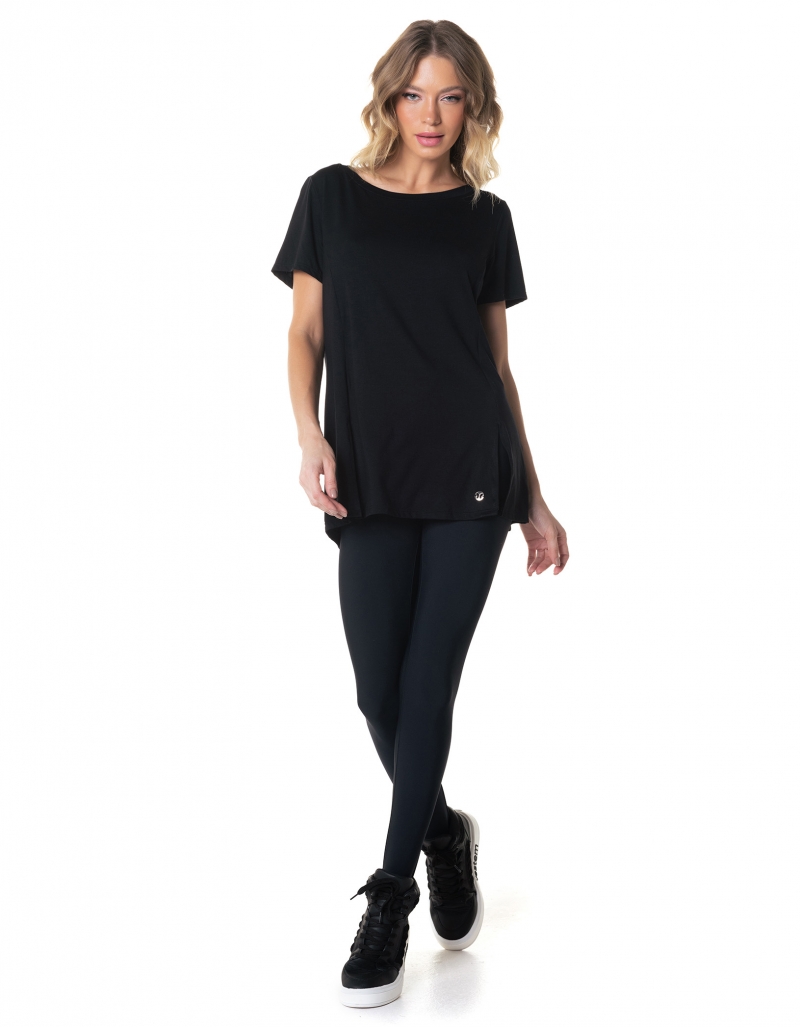 Vestem - Blusa Manga Curta Dallas Preto - BMC734.I24.C0002