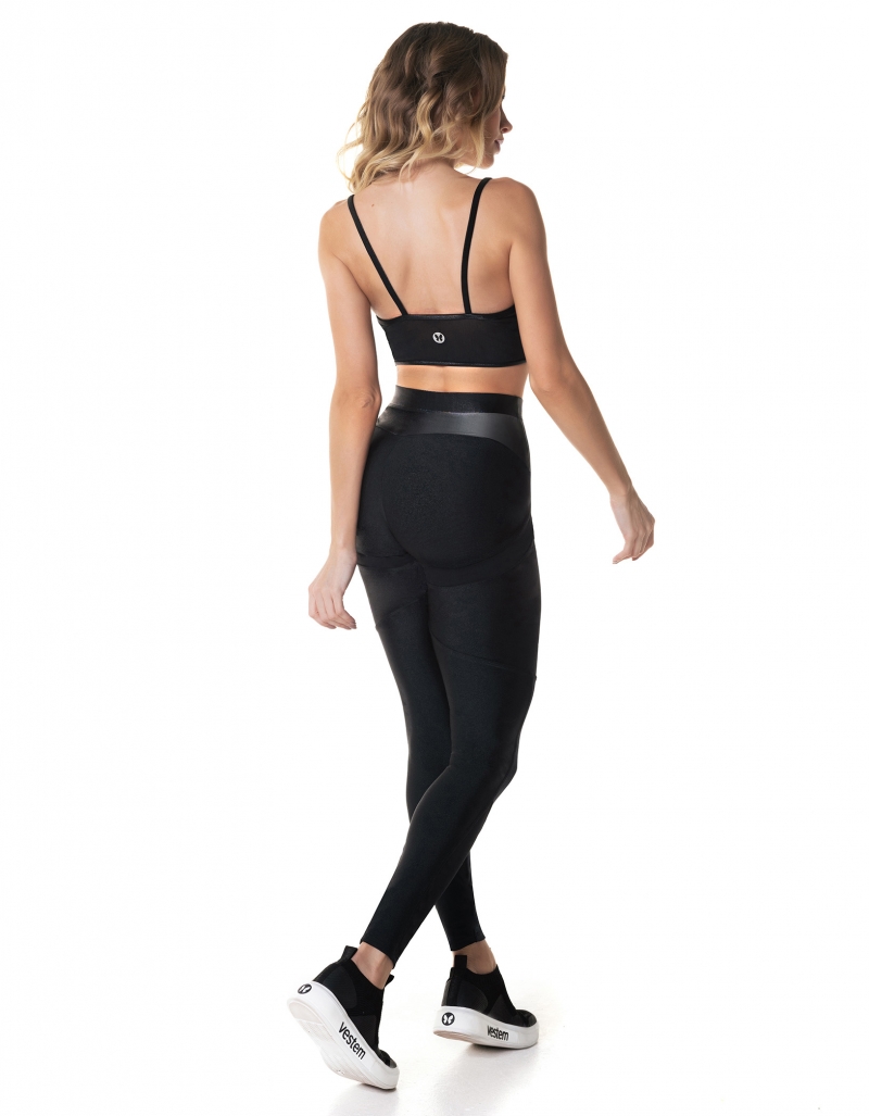 Vestem - Top Cyber Preto - TOP1019.I24.C0002