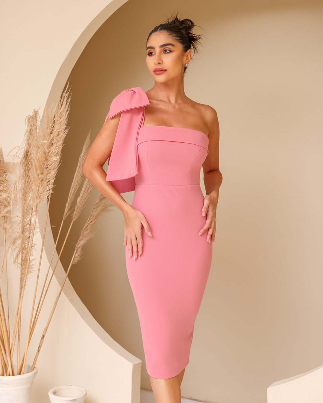 Dot Clothing - Vestido Dot Clothing Midi Um Ombro com Laço Rosa - 2124ROSA