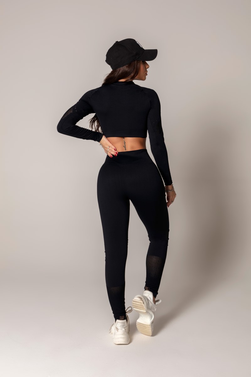 Hipkini - Cropped Ambition Seamless Black Long Sleeve - 33330479