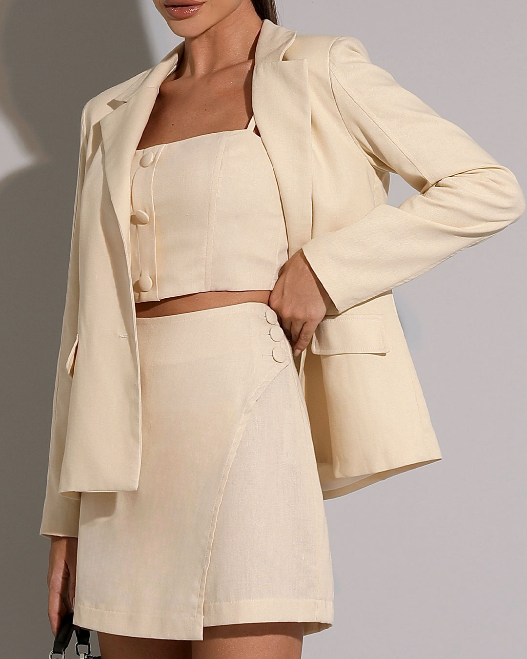 Miss Misses - Miss Misses Linen Blazer With Beige Lapels and Buttons - 54207BEGE