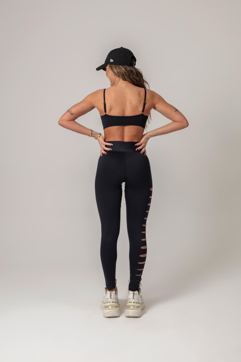 Hipkini - Legging Workout Preta com Recorte na lateral - 33330537