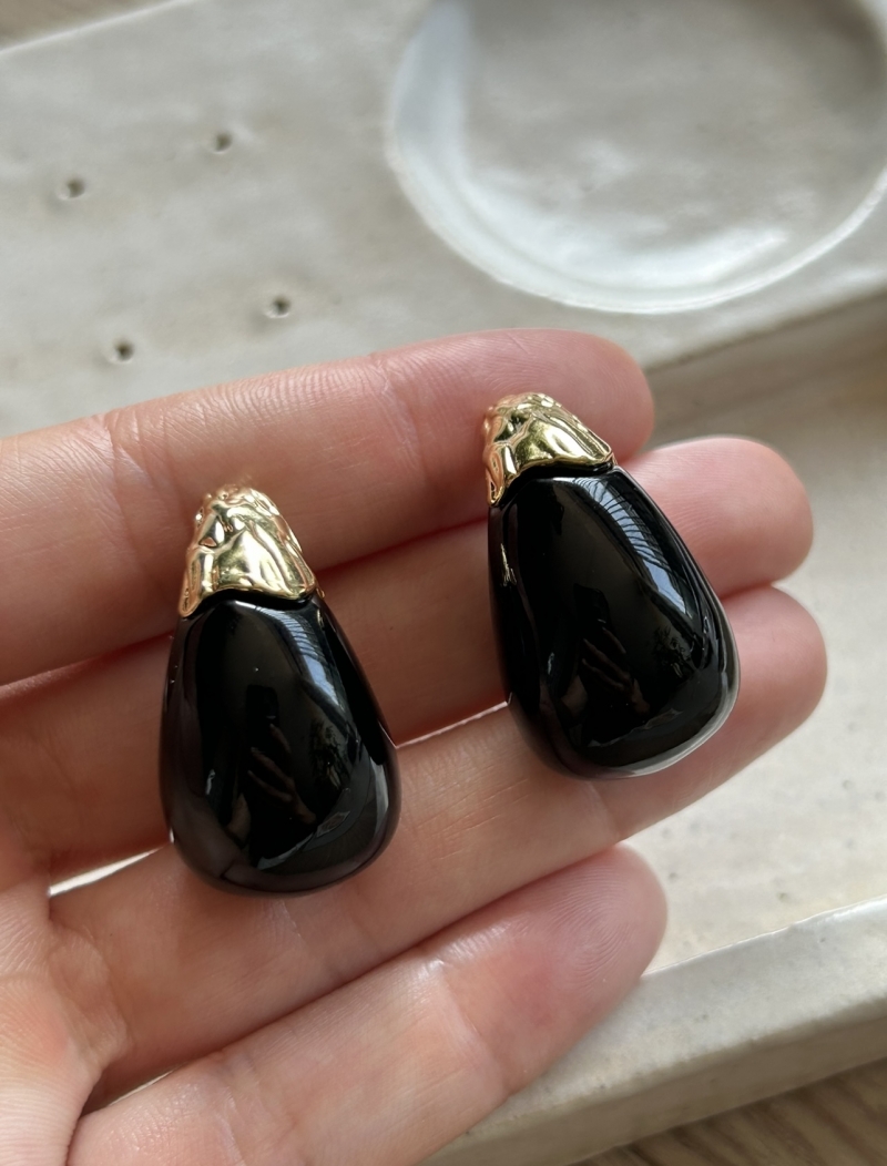 Mikabe - Black Drop Earring - MK1738