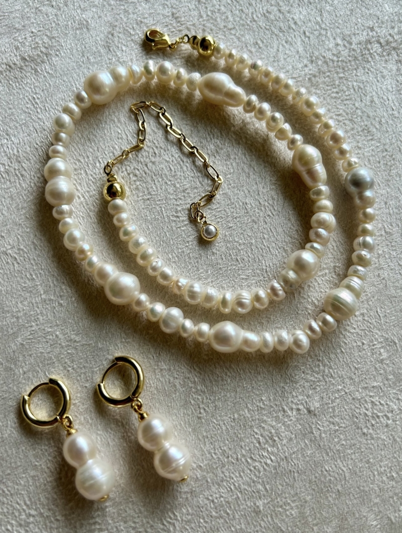 Mikabe - Shapeless Pearl Hoop Earring - MK1977