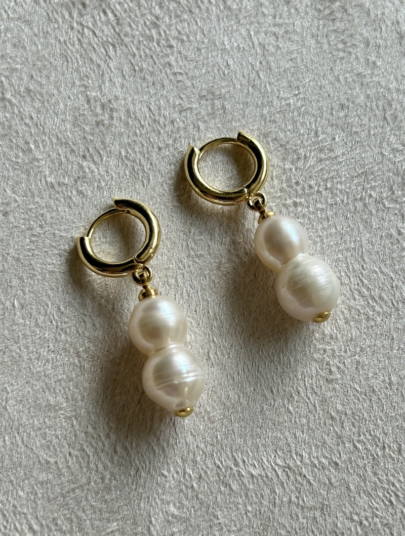 Mikabe - Shapeless Pearl Hoop Earring - MK1977